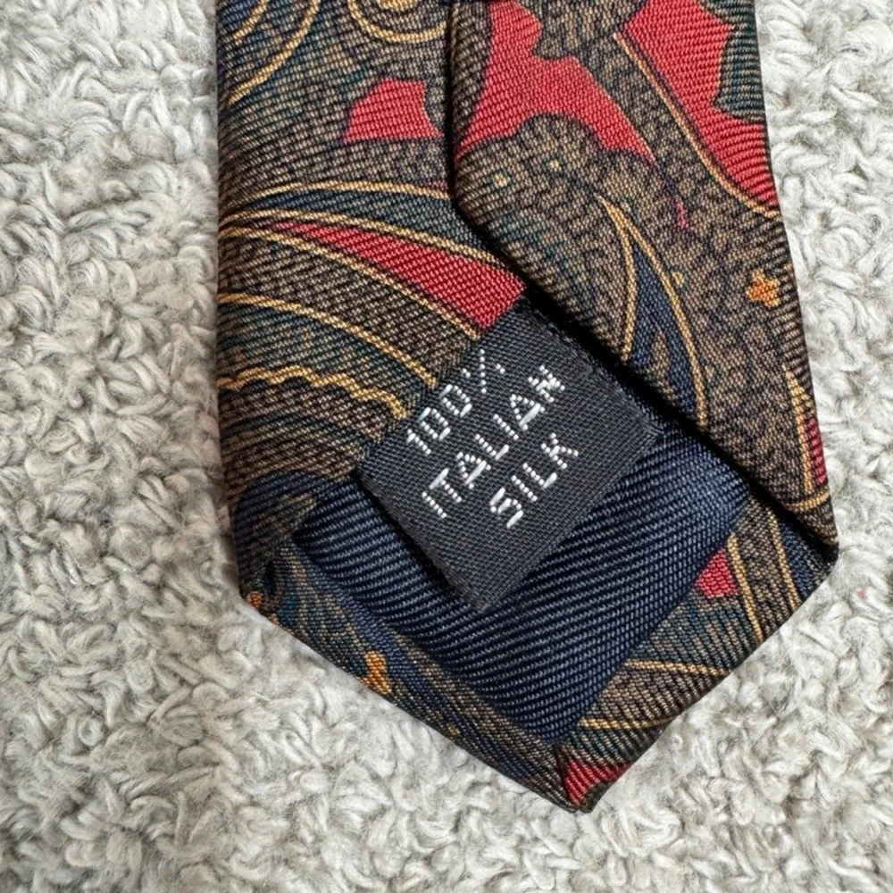Coach Mens Silk Tie Red Navy Gold Paisley Made in Italy 100% Italian Silk